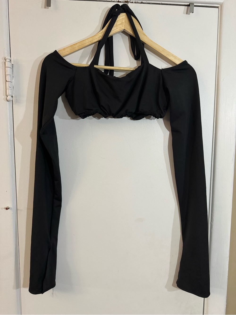 Edikted Black Off-Shoulder Long Sleeve Halter Crop Top